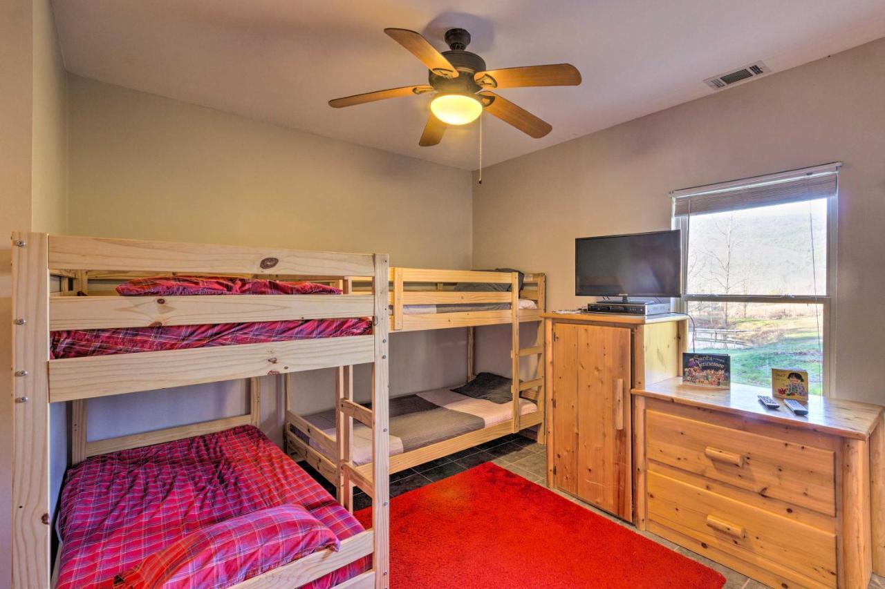 Pet-Friendly Blue Ridge, Cherokee Forest Retreat! Greeneville Extérieur photo