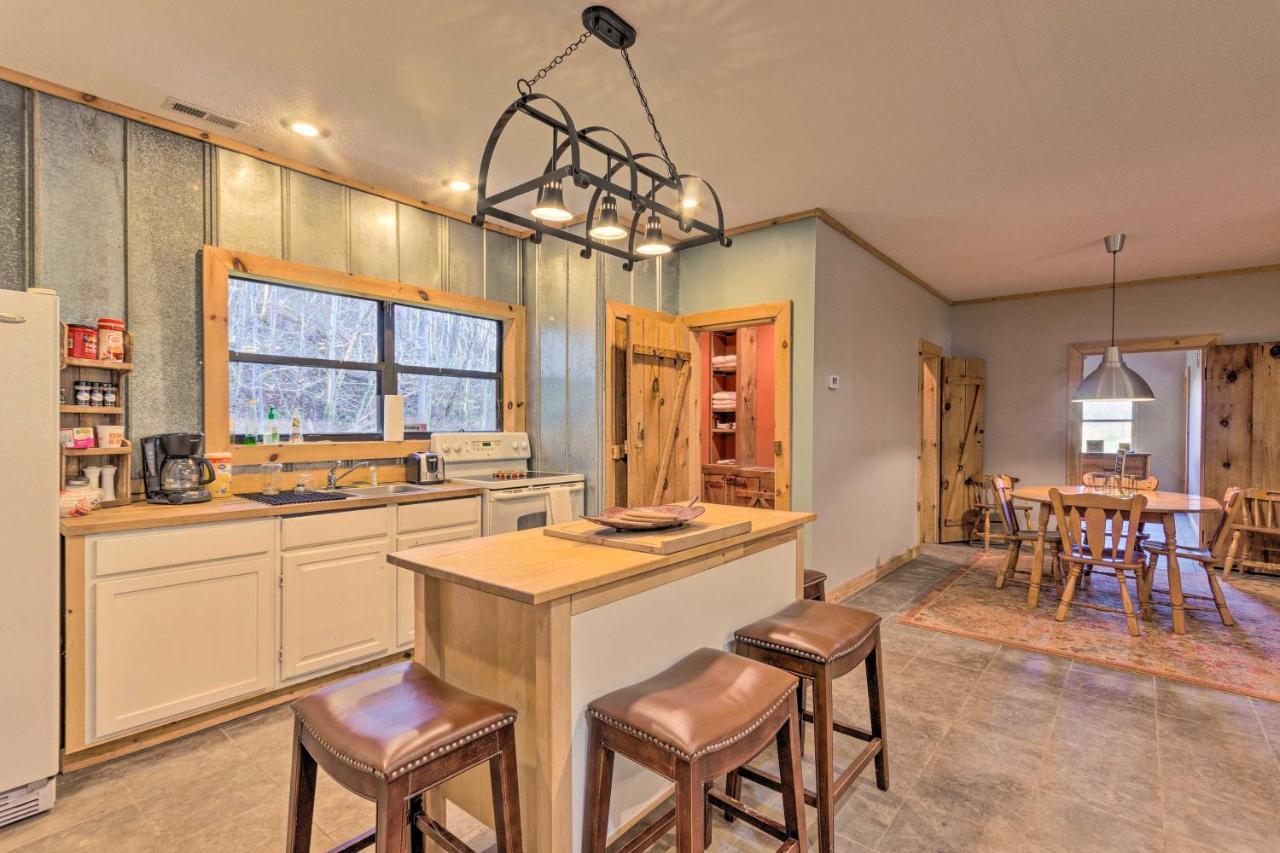 Pet-Friendly Blue Ridge, Cherokee Forest Retreat! Greeneville Extérieur photo